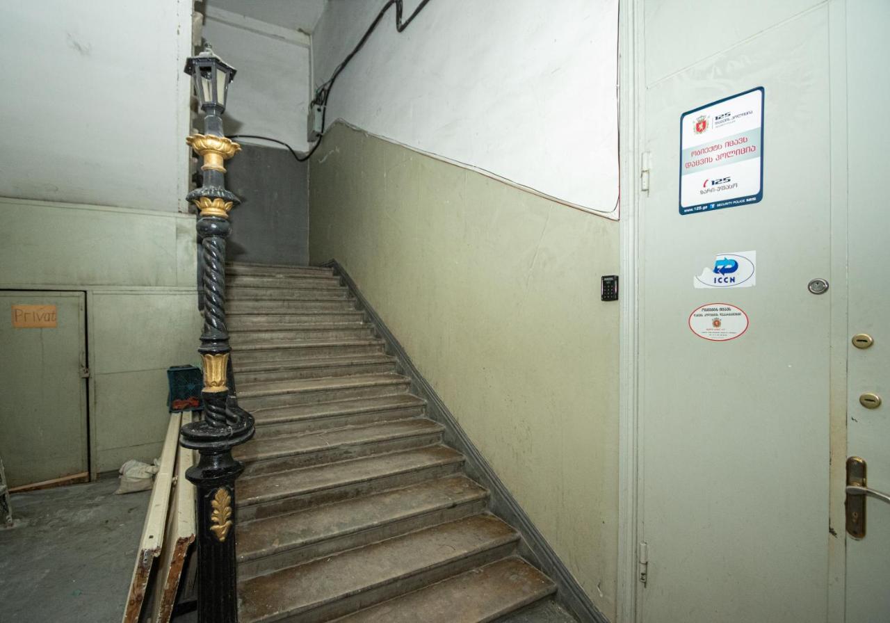 Barnaba Apartment Tiflis Exterior foto