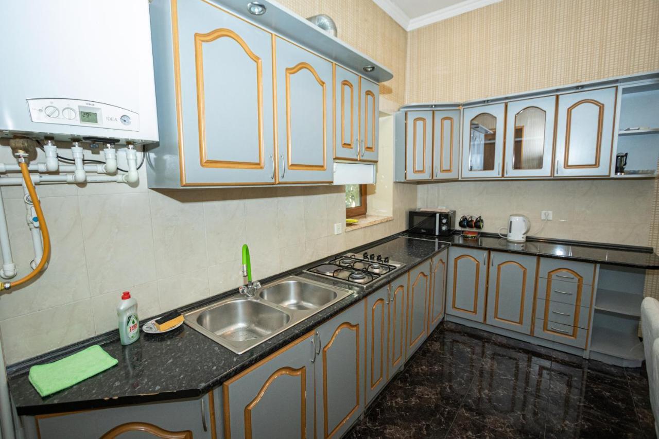 Barnaba Apartment Tiflis Exterior foto