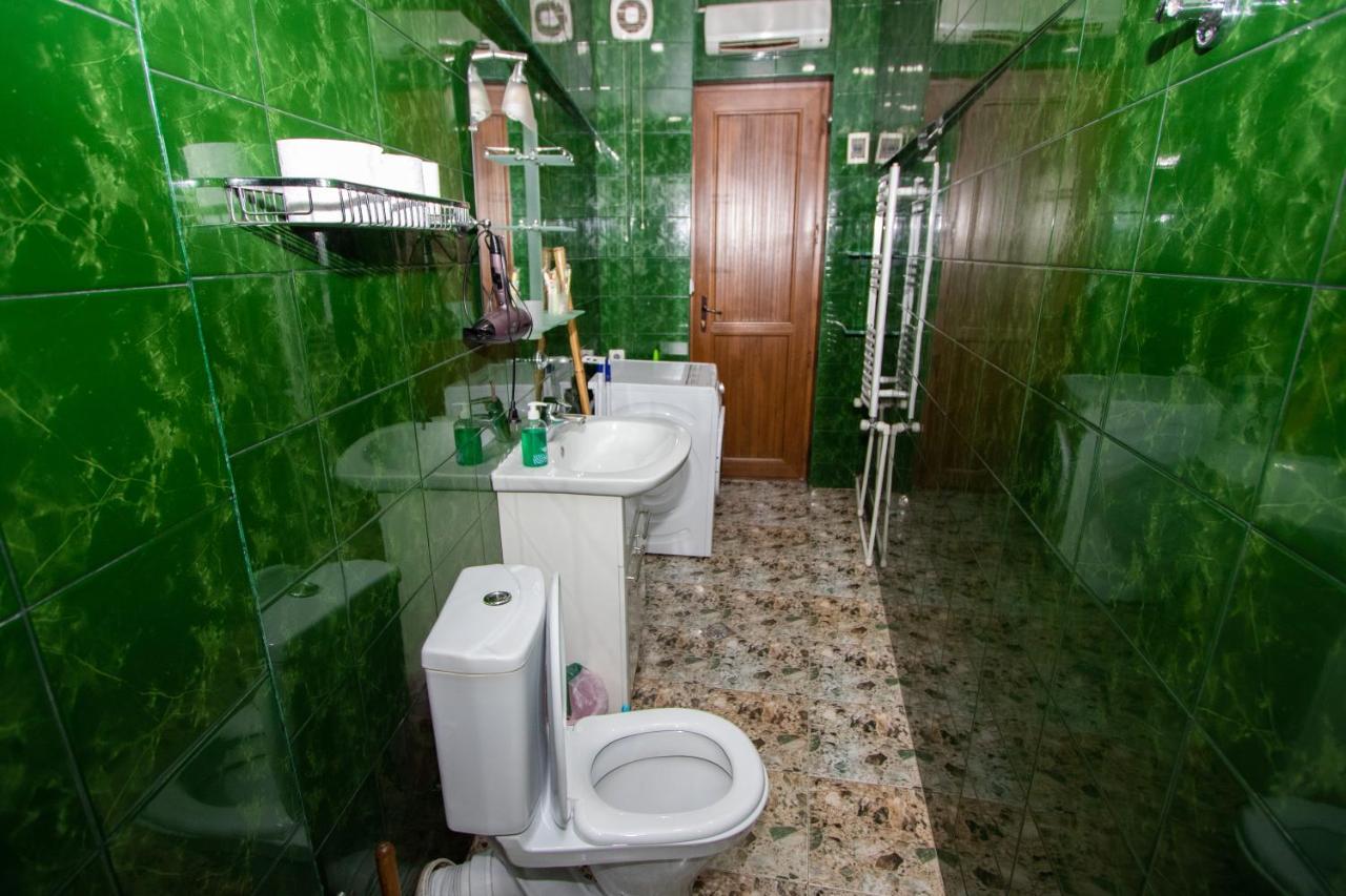 Barnaba Apartment Tiflis Exterior foto